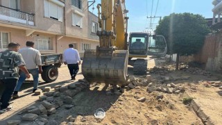 Yenipazarda yol ve kaldırım çalışmaları devam ediyor