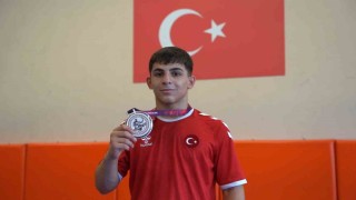 Yıldırımın milli gururu Yusuf İslam Kara Avrupa ikincisi