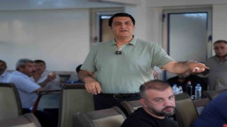 Yılmaz 42 mahalle muhtarı ile bir araya geldi