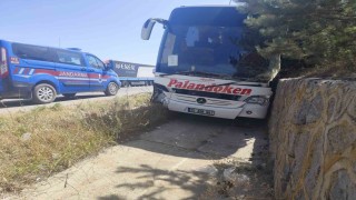 Yolcu otobüsünün de karıştığı zincirleme kazada 7 kişi yaralandı