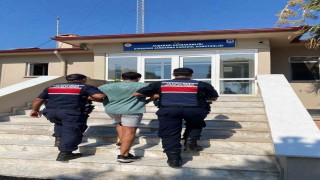 Yunanistana yüzerek geçmek isteyen 1 kişi yakalandı