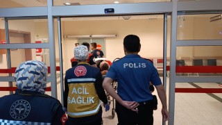 Yunus polisleri kaza yaptı: 2 yaralı