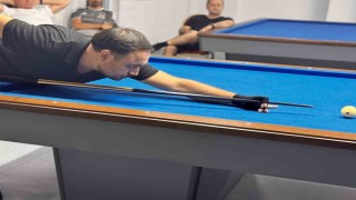 Yunusemre Belediyespor bilardoda yine zirvede