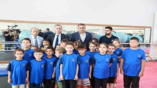 Yunusemrede yaz spor okulu açılışı yapıldı
