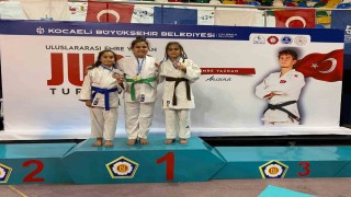 Yunusemrenin süper minikleri Manisayı gururlandırdı