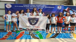 Yüzme takımından bir başarı daha