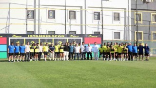 Zeki Çelik ve Gaoussou Diarradan İstanbulspora ziyaret