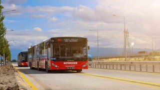 122 hat kalkıyor, yerine metrobüs geliyor: 1 saat süren yolculuklar 30 dakikaya düşecek