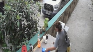 14 defa aynı iş yerinden hırsızlık güvenlik kamerasında