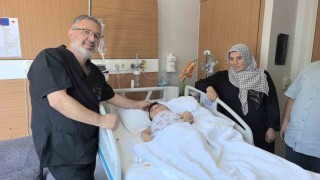 24 kilo ağırlığındaki kadından 3 kilo kist çıktı