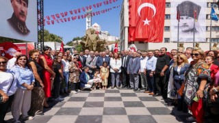 30 Ağustos Zafer Bayramı kutlamaları çelenk sunumu ile başladı