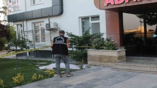 8inci kattan düşen 1 çocuk annesi kadın öldü