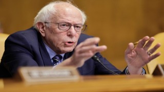 ABDli Senatör Sanders: ABD halkı, (Gazzede) çocukların aç bırakılması için milyarlarca dolar ödemek istemiyor