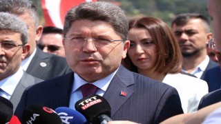 Adalet Bakanı Tunç, Özgür Özele Belgeleri niye bekletiyorsun elinde? Varsa belgeleri