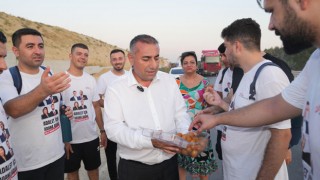 Adana’da “Özgürlük Yürüyüşü”ne Güngör Geçer’den Destek