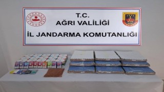 Ağrıda binlerce kaçak botoks ve vücut geliştirme ilacı ele geçirildi