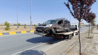 Ağrıda kırmızı ışık ihlali kazaya yol açtı: 8 yaralı