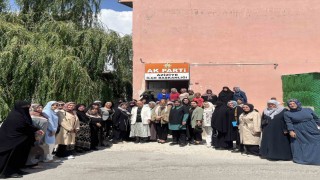 AK Parti Aziziye ilçe kadın kolları teşkilat toplantısı yapıldı