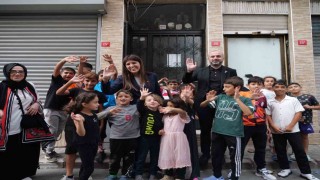 AK Parti İstanbul Milletvekili Derya Ayaydın Fatihte vatandaşlarla buluştu