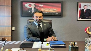 AK Parti MKYK Üyesi Arınç: Komisyon, Türkiyenin huzur iklimine geçişinde tarihi bir eşik