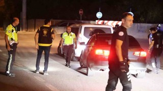 Aksarayda araçlar ve şahıslar didik didik arandı