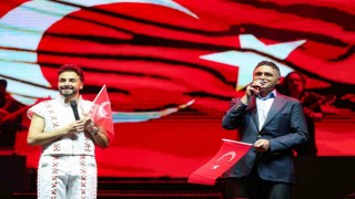 Aliağada 103 yıllık zafer, gurur ve coşkuyla kutlandı