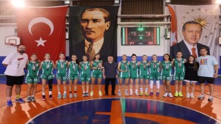 Anadolu Yıldızlar Ligi Basketbol Müsabakaları Bilecikte başarıyla tamamlandı