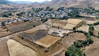 Anadolunun en narin kadın iskeletleri Satalada ortaya çıktı