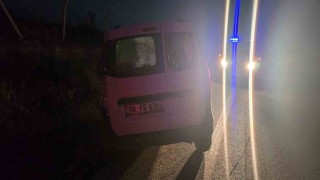 Ankarada kontrolden çıkan araç takla attı: 3 yaralı