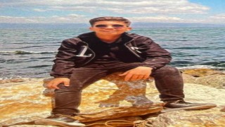 Ankarada motosiklet otomobille çarpıştı: 1 ölü, 1 ağır yaralı