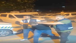 Ankarada otomobilin içinde havai fişek ateşleyen şahsa 27 bin 557 lira ceza