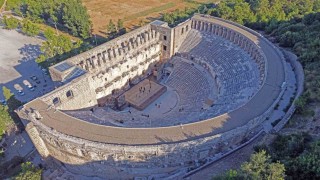 Antalyadan tarihi rekor: Bir günde 105 bin ziyaretçi