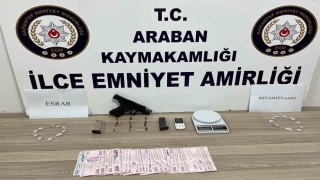Arabanda uyuşturucu operasyonu: 1 gözaltı