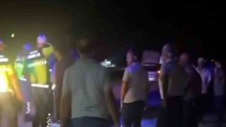 Arabanda yolun karşısına geçmeye çalışan yayaya otomobil çarptı: 1 ölü