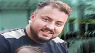 Aracıyla hastaneye götüreceğim diyerek fabrikadan çıkan patron, elemanını yol kenarına bırakarak 112yi aradı