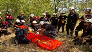 Arama kurtarma ekibine havai hat ip eğitimi verildi