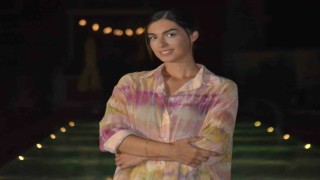 Arnavut asıllı İngiliz fotomodel gönlünü genç Türk iş insanına kaptırdı