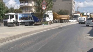 Arnavutköyde satırlı dehşet: Vatandaşlara saldırmaya çalışan şahıs yakalandı