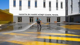 Ataşehir Belediyesi okulları yeni döneme hazırlıyor