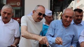 Aydemirden vatandaşlara aşure ikramı