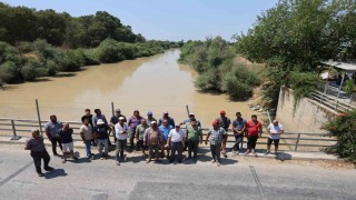 Aydında çiftçilerin su eylemi