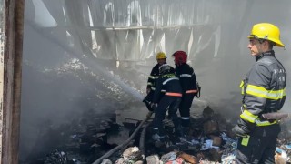 Azerbaycanda alışveriş merkezinde yangın