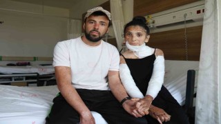 Azerbaycanlı çiftin doğal gaz patlamasında kapanan elleri, 3 yıl sonunda Eskişehirdeki tedaviyle kavuştu