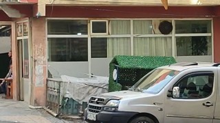 Bağcılarda bir kahvehaneyi uzun namlulu silahlarla taradılar