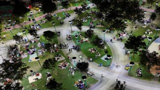 Bahçelievlerde vatandaşlar parklara akın etti