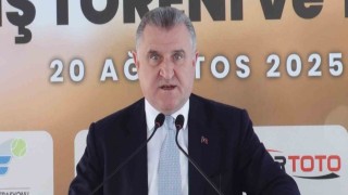 Bakan Bak: ‘Terörsüz Türkiye projesi çerçevesinde Cudi Dağında artık roket sesi değil, raket sesleri dinleniyor