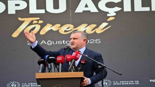 Bakan Bak: Türkiye bir spor devrimi yaşamaktadır