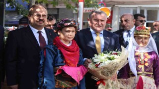 Bakan Bakın Aydındaki ilk durağı Valilik oldu