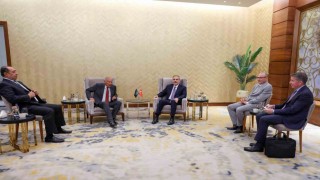 Bakan Fidan, Mısırda Arap Birliği Genel Sekreteri Ahmed Ebu Gayt ile görüştü