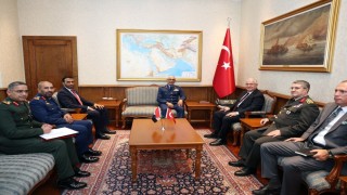 Bakan Güler, Birleşik Arap Emirlikleri Genelkurmay Başkanı İssa Saif Mohammedi kabul etti